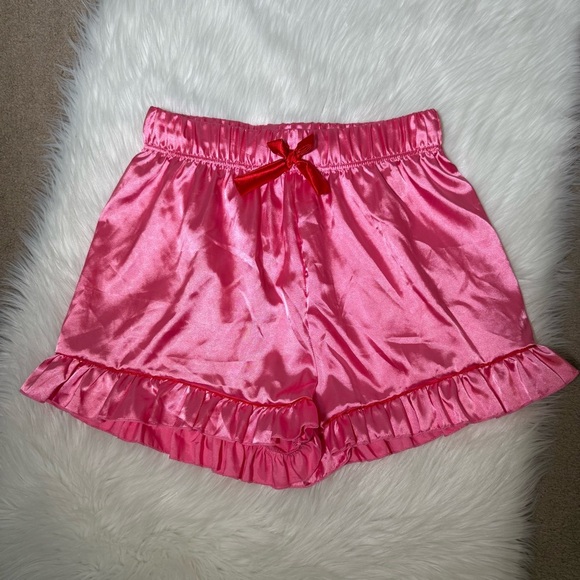 Rampage Pink Satin Ruffle Shorts with Red Bow Large - Picture 5 of 5